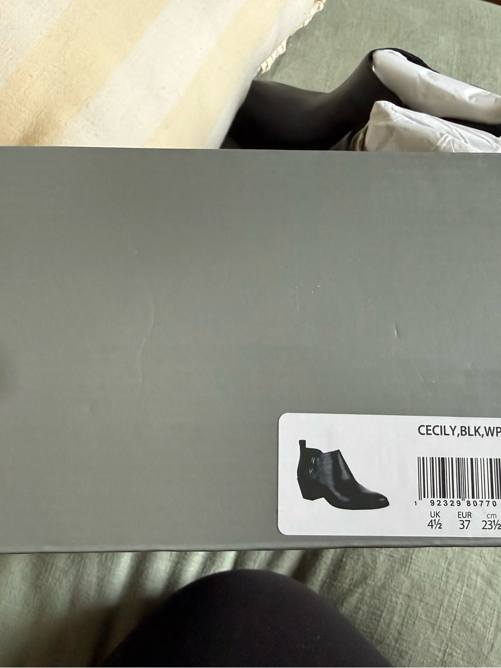 Vionic Cecily Waterproof Pebbled Ankle Boot - Picture 2 of 5
